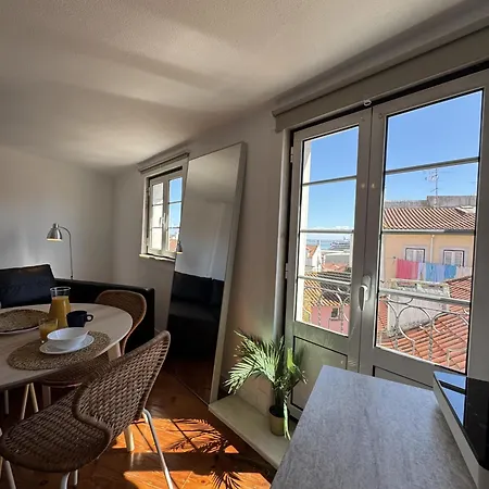 Alfama Historial I River View By Homing