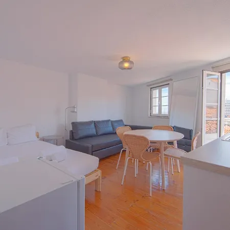 Alfama Historial I River View By Homing Apartment *