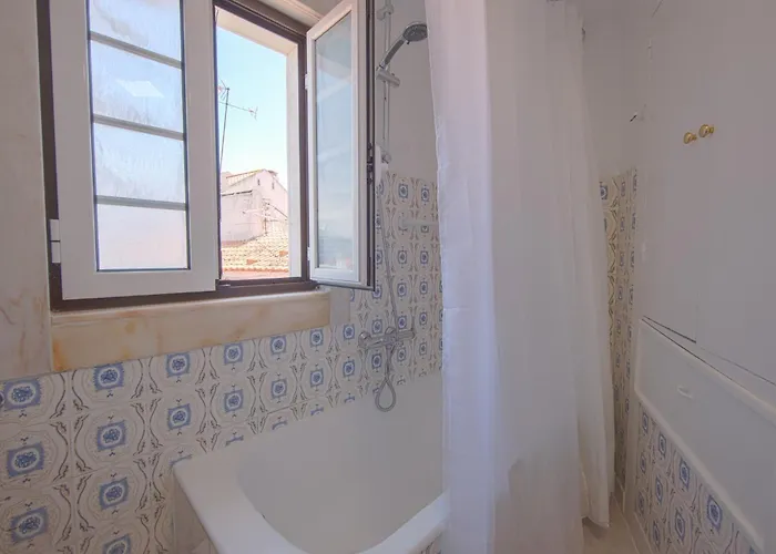 Alfama Historial I River View By Homing * Лісабон