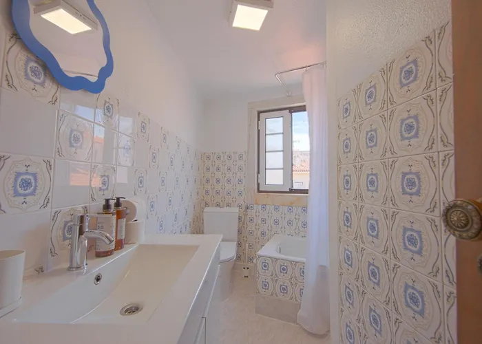 Alfama Historial I River View By Homing Апартаменти *