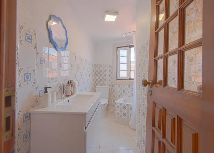 Alfama Historial I River View By Homing