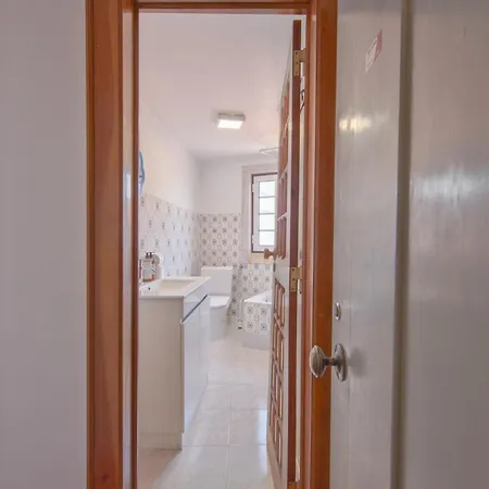 Alfama Historial I River View By Homing Apartament